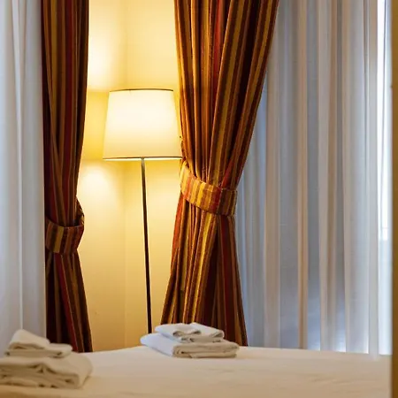 I Giardini Del Novecento 3* Lamezia Terme