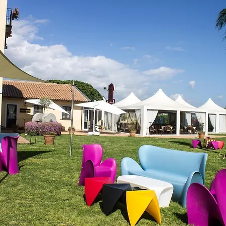 Hotel I Giardini Del Novecento 3*